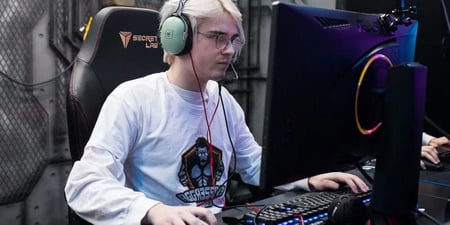Skiter & KheZu fill the gaps at Fighting PandaS