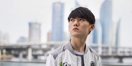 LoL star JackeyLove signs for Top Esports