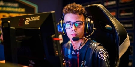 Meyern leaves MiBR to sign with 9z Team