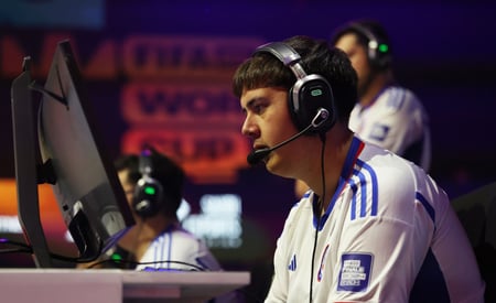 Complexity bid farewell to Rocket League player Reysbull