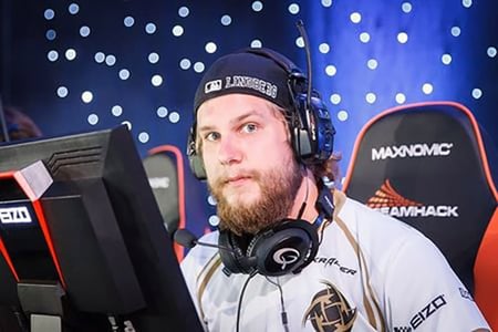 Swedish CS:GO legend Patrik “⁠f0rest⁠” Lindberg to stand in for ex-Finest