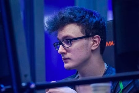 Miracle- to miss DPC 2023 for Nigma Galaxy due to health issues
