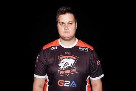 Former Virtus.pro player Janusz “Snax” Pogorzelski builds new CS:GO team