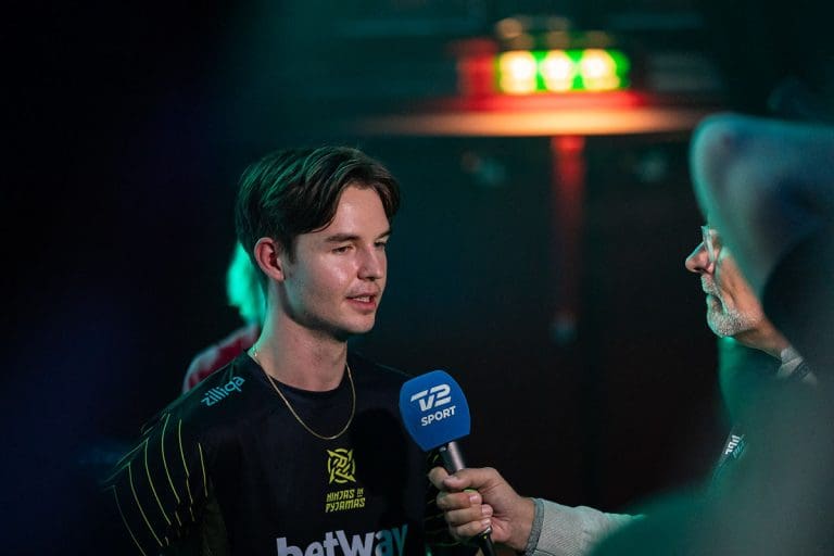 Dev1ce CS:GO esports news