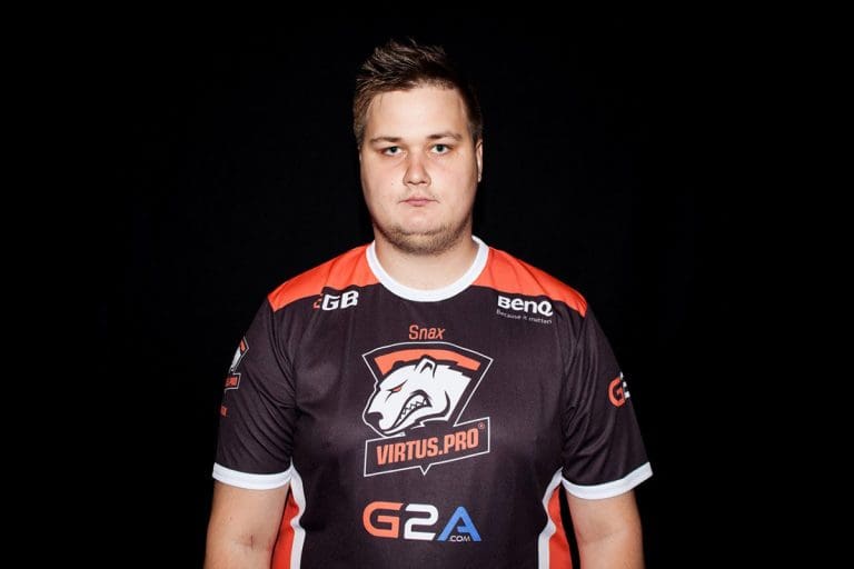 Former Virtus.pro player Janusz "Snax" Pogorzelski builds new CS:GO team