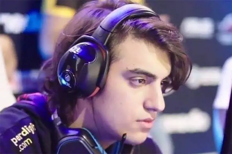 CS:GO outfit Eternal Fire remove AWP from lineup