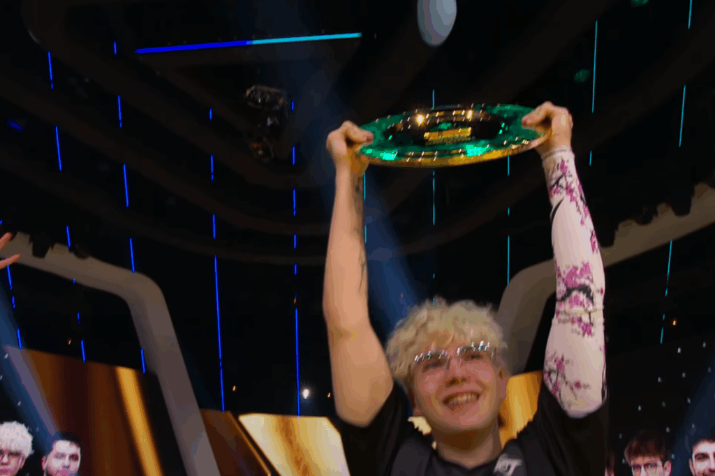 Team Secret Take Out RS6 EWC